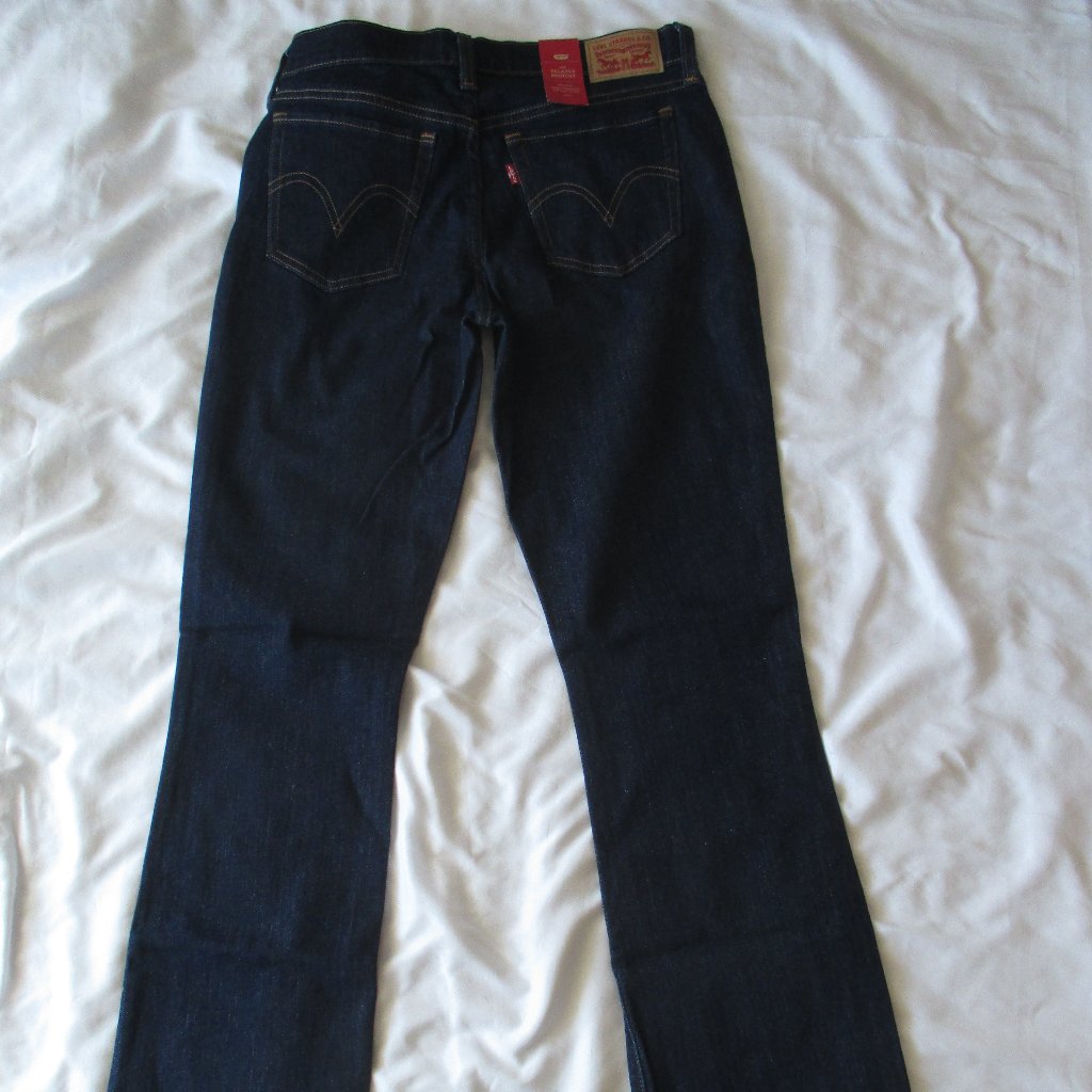 Levis 415 Relaxed Boot Cut 198880000 Jeans Brand New With Tags